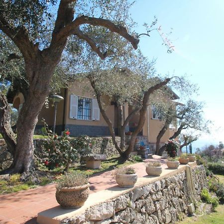 Holiday Home Villa Sara By Interhome 피날레리구레 외부 사진
