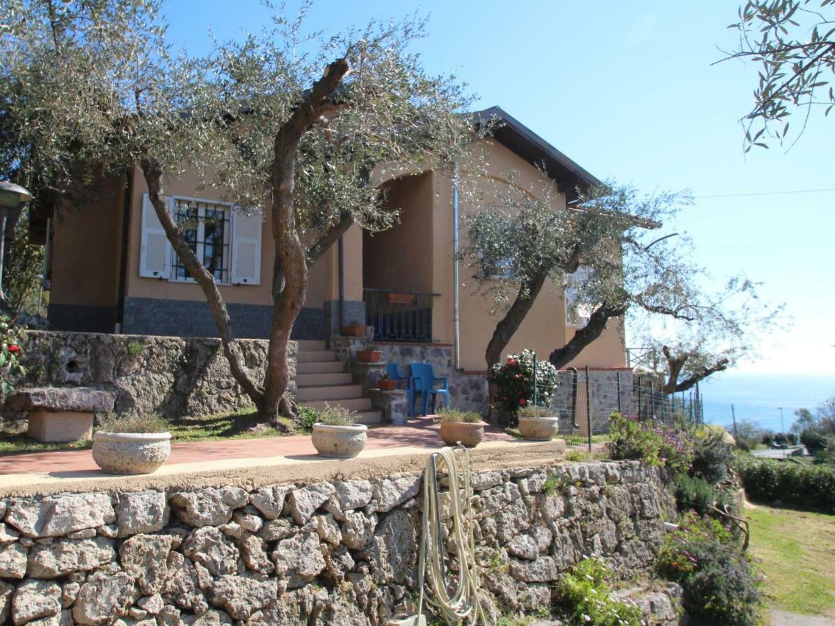 Holiday Home Villa Sara By Interhome 피날레리구레 외부 사진